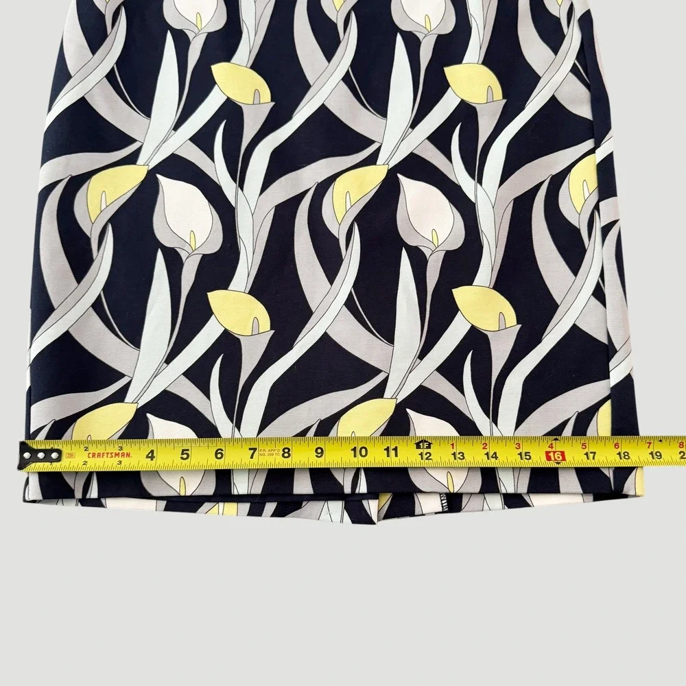 Ann Taylor Factory Navy‎ Calla Lily Floral Pencil Skirt Size 6 8 Mod Career Bold